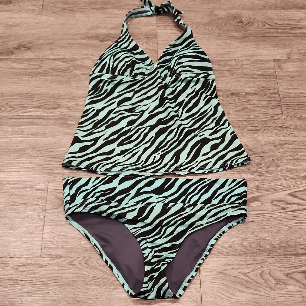 Victoria's Secret Zebra Print Tankini Set